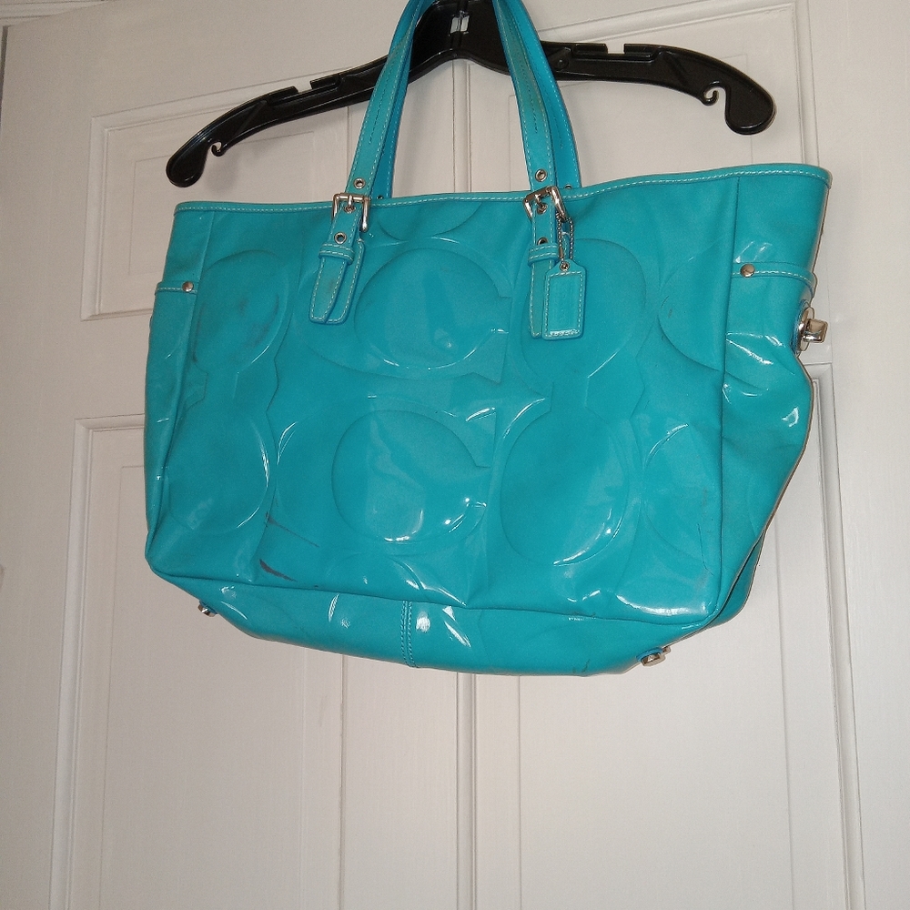 Coach Signature C Ocean Blue patent leather large shoulder bag retired